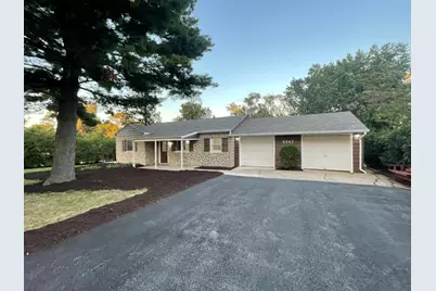 5547 S Peck Avenue, Countryside, IL 60525 - Photo 2