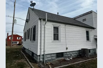 2517 Casey Avenue, Mt Vernon, IL 62864 - Photo 6