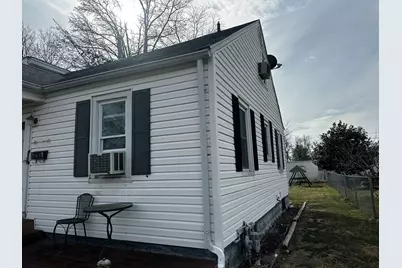 2517 Casey Avenue, Mt Vernon, IL 62864 - Photo 4