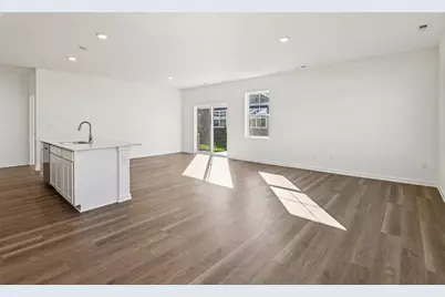 2435 Glacier Street, Pingree Grove, IL 60140 - Photo 4