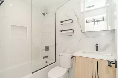 2718 N Hampden Court #103, Chicago, IL 60614 - Photo 4