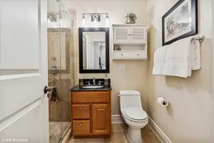 1713 W Leland Ave, Chicago, IL 60640 - Photo 14