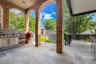 2615 N Paulina St, Chicago, IL 60614 - Photo 2