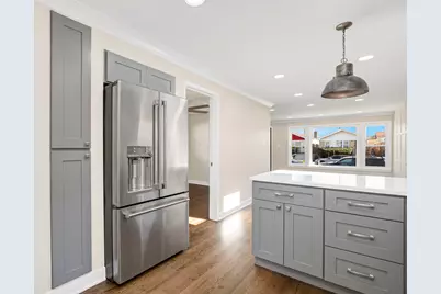 9240 S Normal Avenue, Chicago, IL 60620 - Photo 10