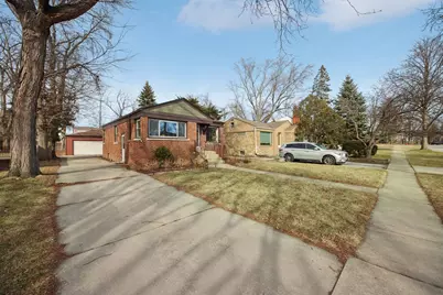 534 Hermitage Drive, Deerfield, IL 60015 - Photo 2