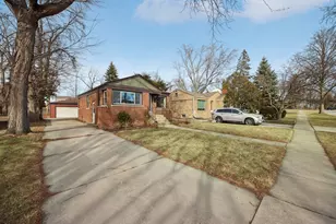 534 Hermitage Dr, Deerfield, IL 60015 - Photo 2
