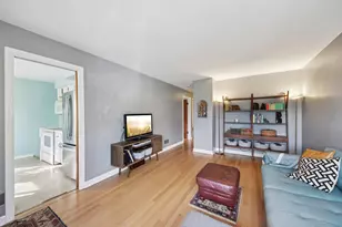 534 Hermitage Dr, Deerfield, IL 60015 - Photo 6