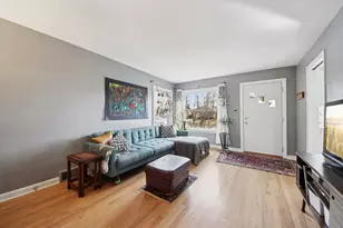 534 Hermitage Dr, Deerfield, IL 60015 - Photo 4