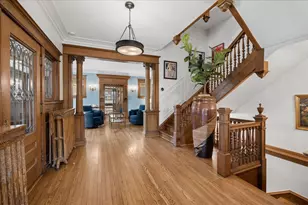 530 N East Ave, Oak Park, IL 60302 - Photo 6