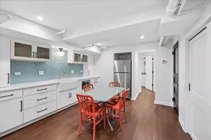 530 N East Ave, Oak Park, IL 60302 - Photo 38