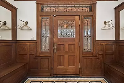 530 N East Avenue, Oak Park, IL 60302 - Photo 4