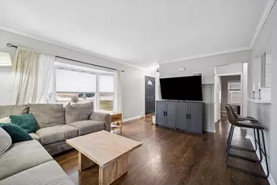 29 N Linden Avenue, Palatine, IL 60074 - Photo 2