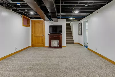 1734 N Howell Street, Davenport, IA 52804 - Photo 32