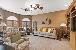 7832 Joliet Dr S, Tinley Park, IL 60477 - Photo 8