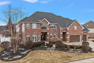 7832 Joliet Dr S, Tinley Park, IL 60477 - Photo 2