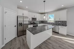 194 Vance St, Lombard, IL 60148 - Photo 14