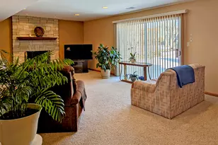 922 E Waverly Dr, Arlington Heights, IL 60004 - Photo 18