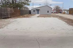 1517 La Salle St, Ottawa, IL 61350 - Photo 16