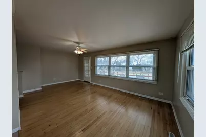 4230 Lindley Street N, Downers Grove, IL 60515 - Photo 2