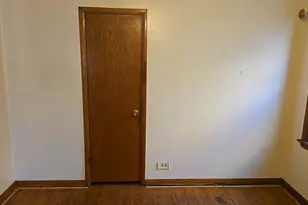 10747 S King Dr, Chicago, IL 60628 - Photo 8