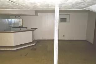 10747 S King Dr, Chicago, IL 60628 - Photo 16