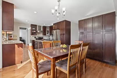 9111 Hawthorn Drive, Hickory Hills, IL 60457 - Photo 10