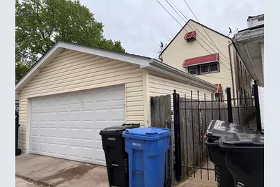 4726 N Kennicott Avenue, Chicago, IL 60630 - Photo 2