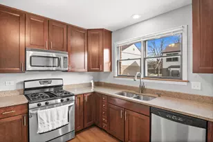 7S367 Augusta Ln, Naperville, IL 60540 - Photo 14