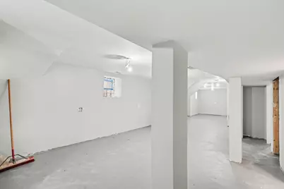 7815 S Merrill Avenue, Chicago, IL 60649 - Photo 24