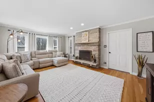 2 Rohe Ln, Crete, IL 60417 - Photo 14