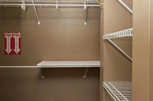 1122 N Clark St, Chicago, IL 60610 - Photo 24