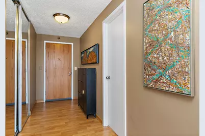 1122 N Clark Street #1007, Chicago, IL 60610 - Photo 6