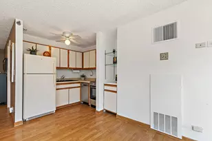 1122 N Clark St, Chicago, IL 60610 - Photo 20
