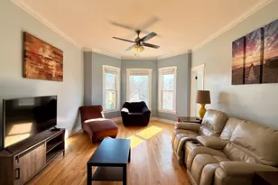 2604 W Fullerton Ave, Chicago, IL 60647 - Photo 2