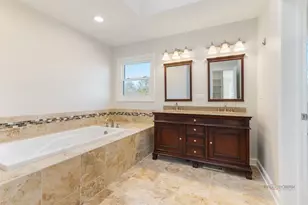 6785 W Creekside Dr, Long Grove, IL 60047 - Photo 26