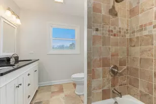 6785 W Creekside Dr, Long Grove, IL 60047 - Photo 32