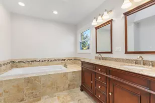 6785 W Creekside Dr, Long Grove, IL 60047 - Photo 26