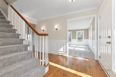 6785 W Creekside Drive, Long Grove, IL 60047 - Photo 8