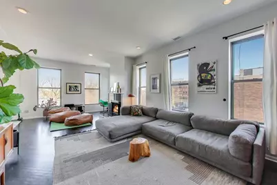 1329 W Chicago Avenue #3, Chicago, IL 60642 - Photo 4
