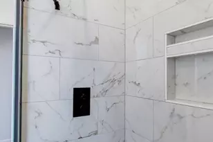 1329 W Chicago Ave, Chicago, IL 60642 - Photo 26