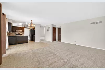 1254 Red Oak Court, Elgin, IL 60120 - Photo 16