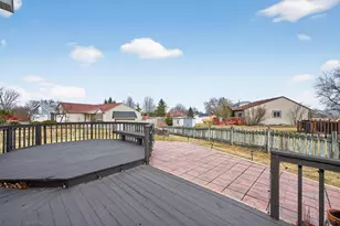 1254 Red Oak Ct, Elgin, IL 60120 - Photo 28