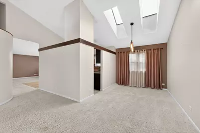 1254 Red Oak Court, Elgin, IL 60120 - Photo 6