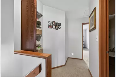 1254 Red Oak Court, Elgin, IL 60120 - Photo 20