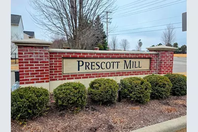 240 Devoe Drive, Oswego, IL 60543 - Photo 2