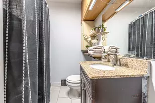 3203 S Bergman Dr, Holiday Hills, IL 60051 - Photo 20