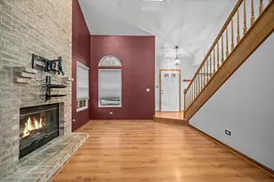 3100 Anton Cir, Aurora, IL 60504 - Photo 4