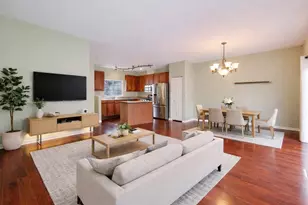 2427 Daybreak Ct, Elgin, IL 60123 - Photo 4