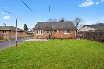 [Address not provided], Bridgeview, IL 60455 - Photo 16