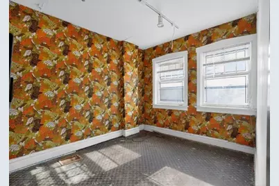 951 E Hyde Park Boulevard, Chicago, IL 60615 - Photo 12